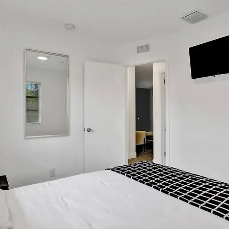 Elegant 2Bd Home, West Palm Beach, Steps To Beach Extérieur photo