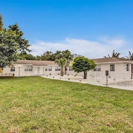 Elegant 2Bd Home, West Palm Beach, Steps To Beach Extérieur photo